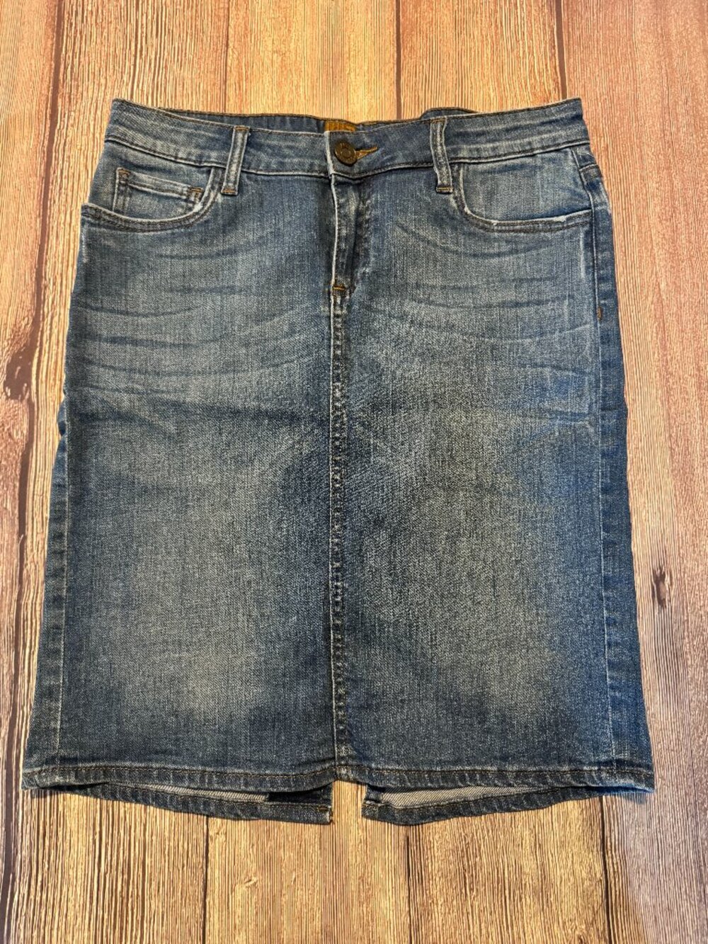 Kut from the Kloth Denim Skirt Sz 6 EUC
